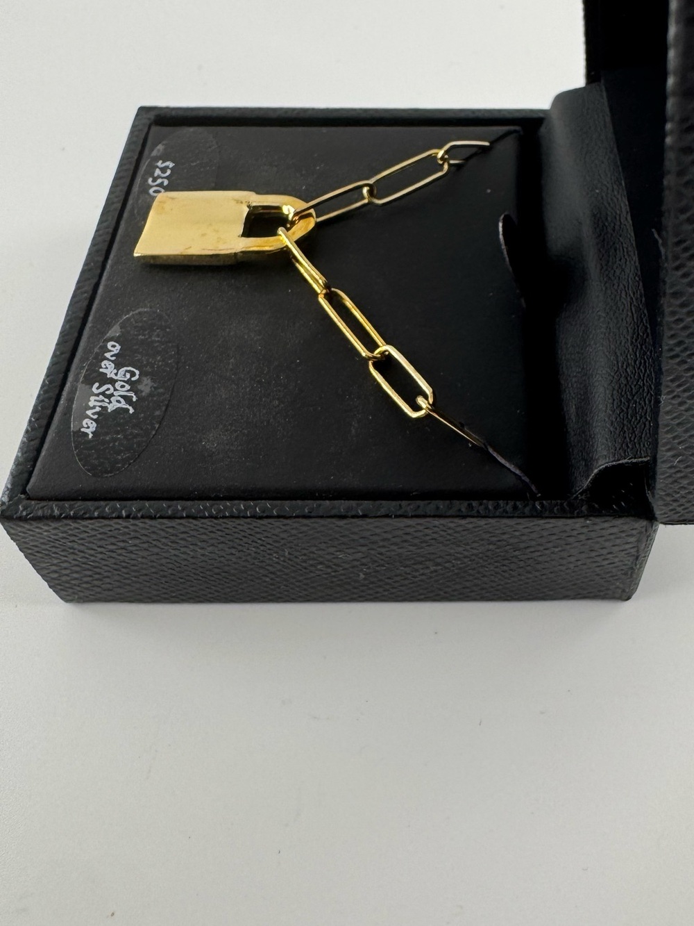 Gold Padlock Paperclip Necklace NWT $250 Macy’s 14K Gold Over Sterling Silver - Picture 3 of 4